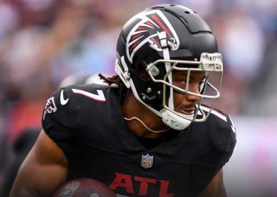 Bijan Robinson Props + MNF Betting Odds for Falcons Vs Eagles