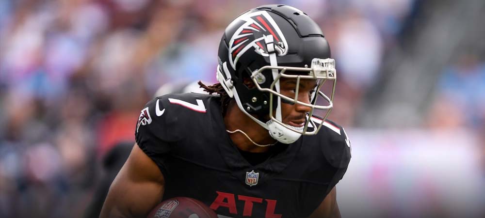 Bijan Robinson Props + MNF Betting Odds for Falcons Vs Eagles