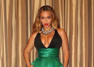 Beyonce Cleavage Newest NFL Christmas Bet Available